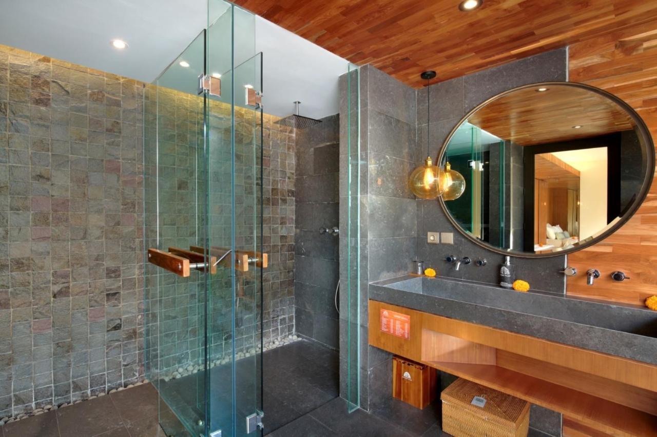 Ayona Villa Seminyak By Ini Vie Hospitality Dış mekan fotoğraf